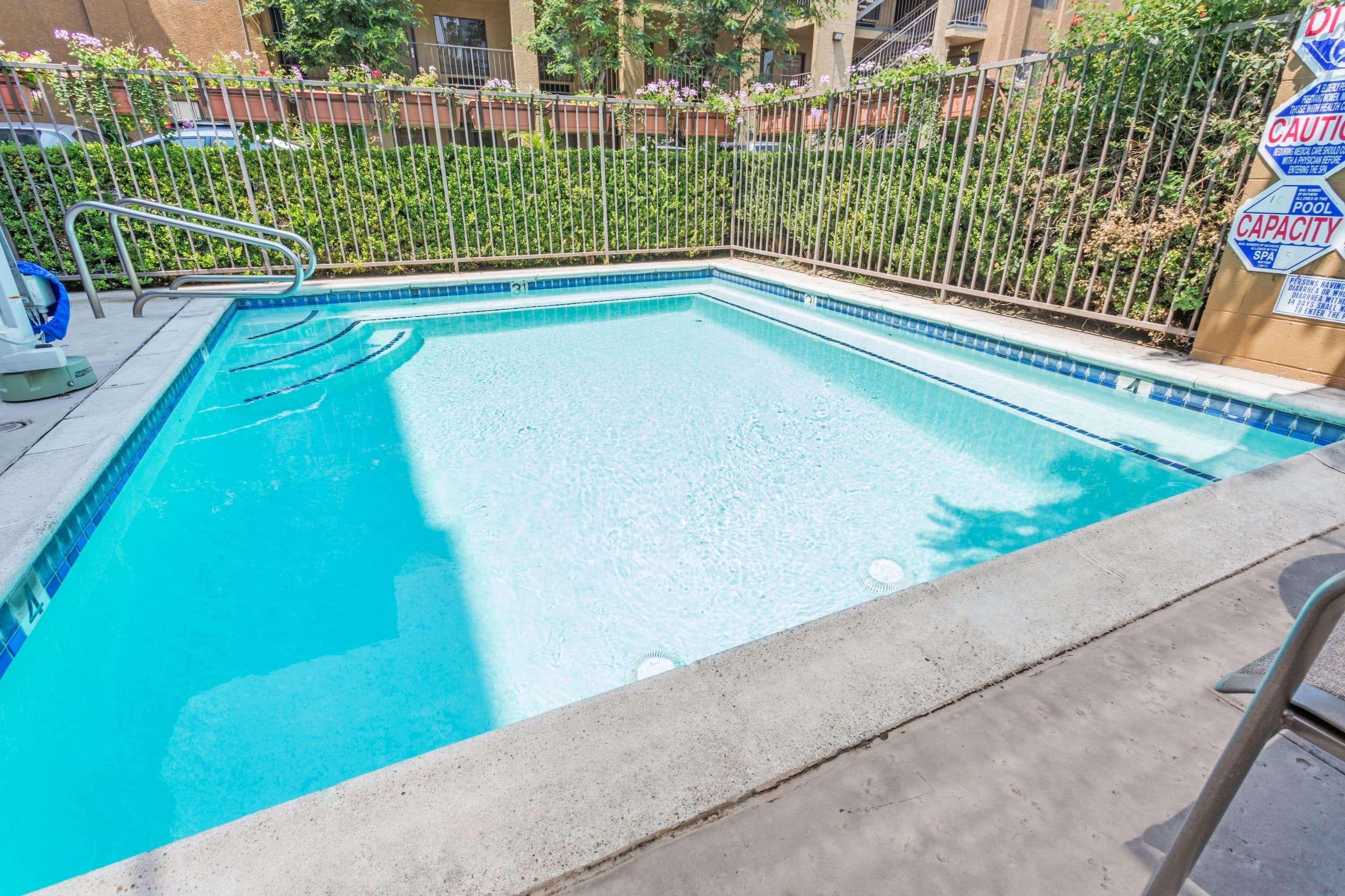 Howard Johnson By Wyndham Pasadena Exterior foto